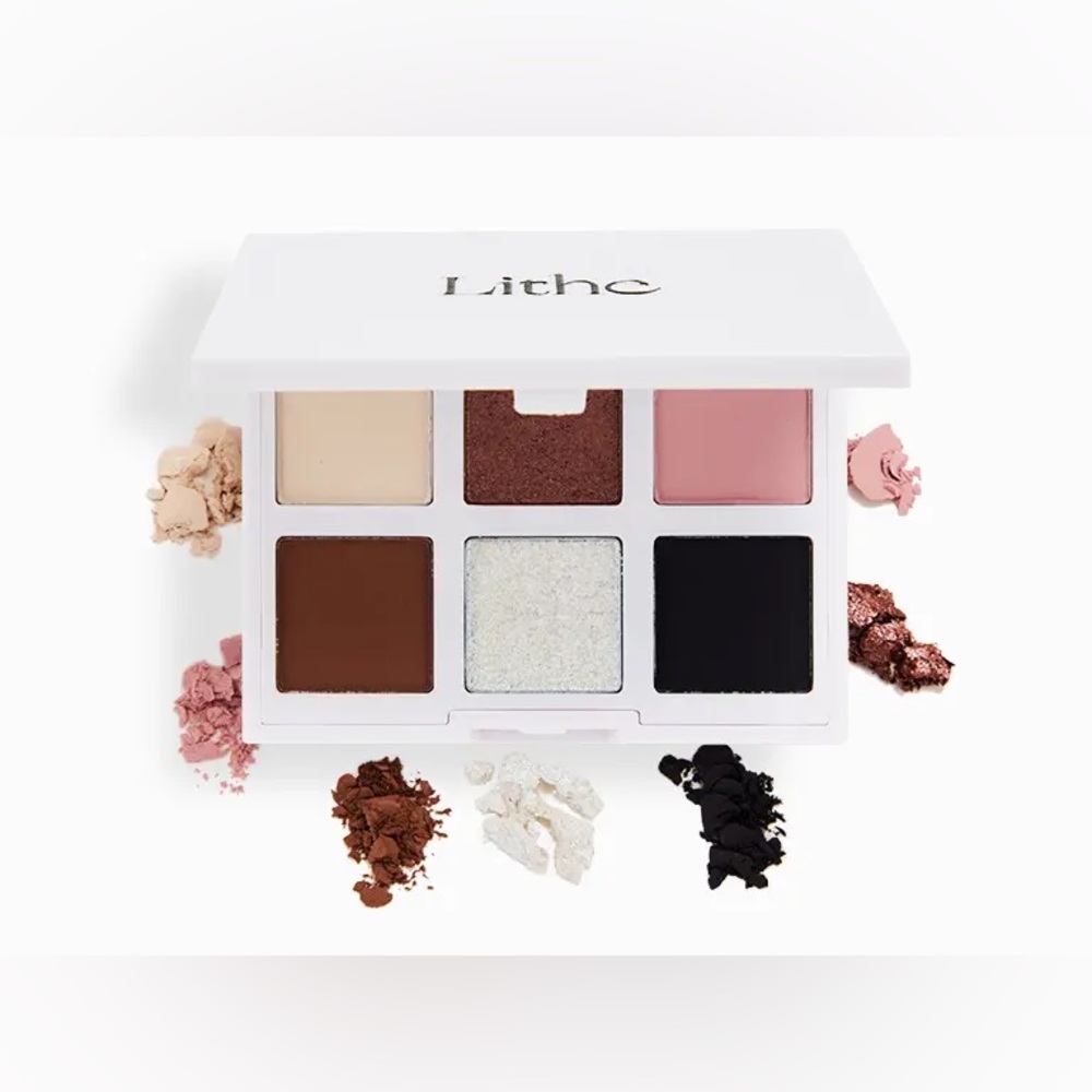 LITHE BEAUTY Astral Eyeshadow Palette